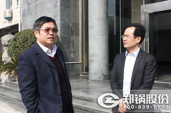 ֣�����ܹ����쵼ο�ʹ�˾һ��Ա��